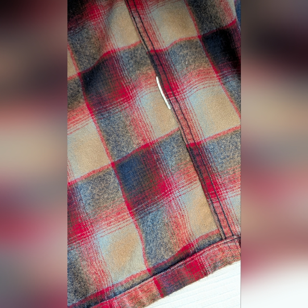 Pendleton Men Wool Board Plaid Button-Down Flanne… - image 8